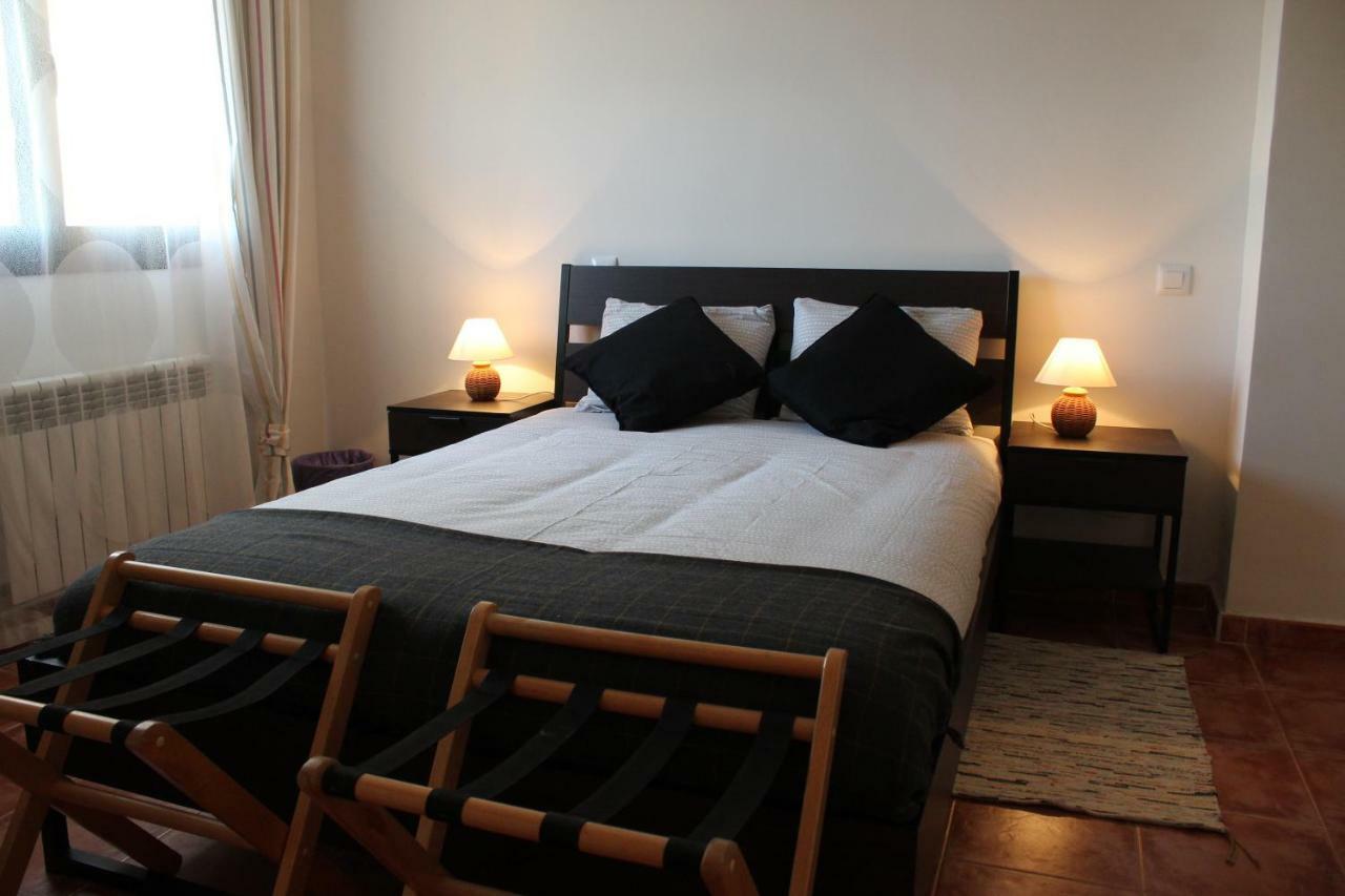 Chalet Pradonavas Navas de San Antonio ภายนอก รูปภาพ